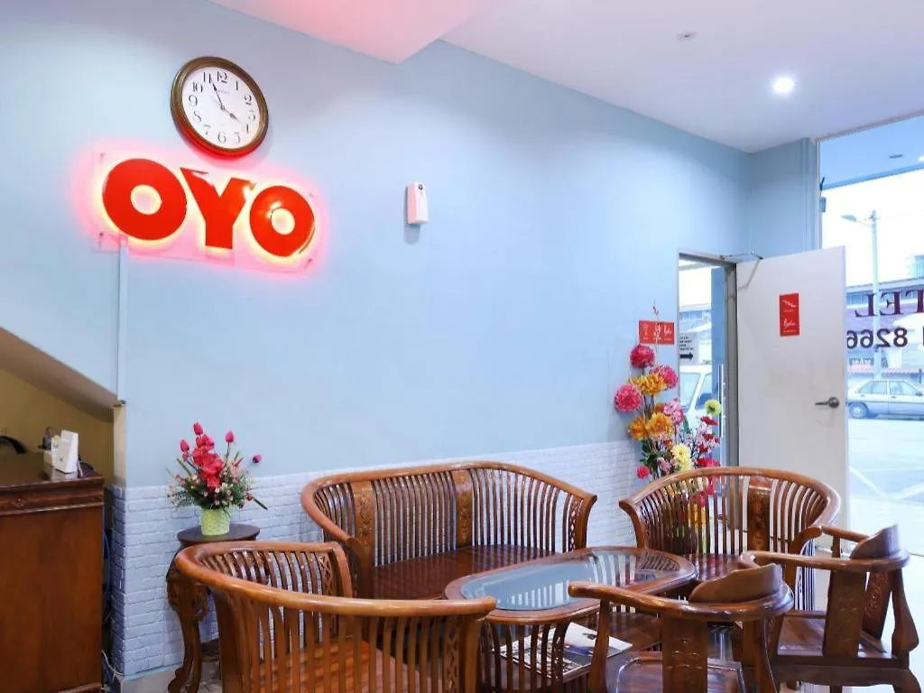 Starfish Hotel Malacca 2*,